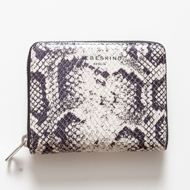 2025 / 07 E 10 /9303 milk (schlange)