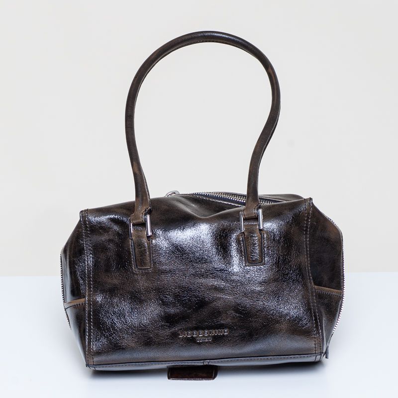 Satchel rasted coconut