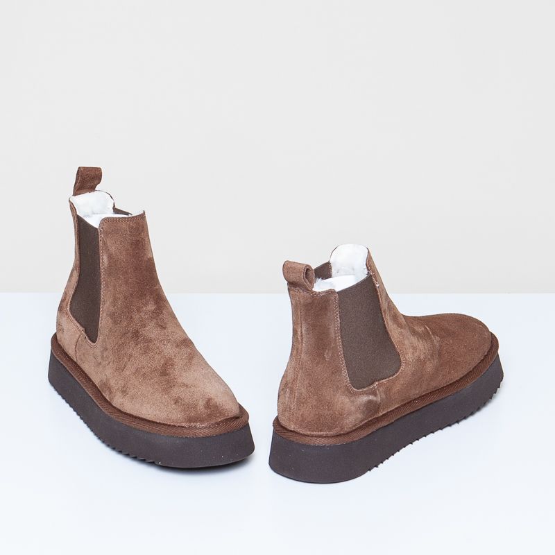 CPH258 suede chocolate