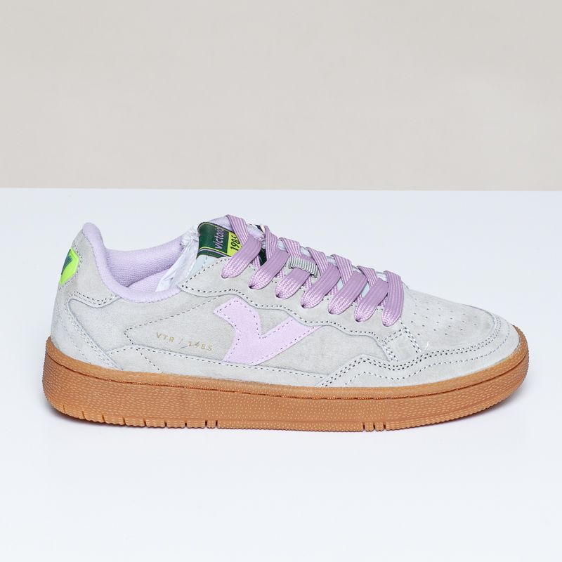 Sneaker grau + flieder