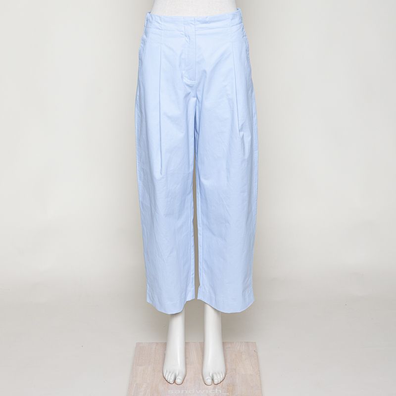 Marlena trousers, hellblaue Hose, weites Bein