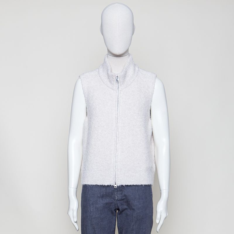 CICha offwhite