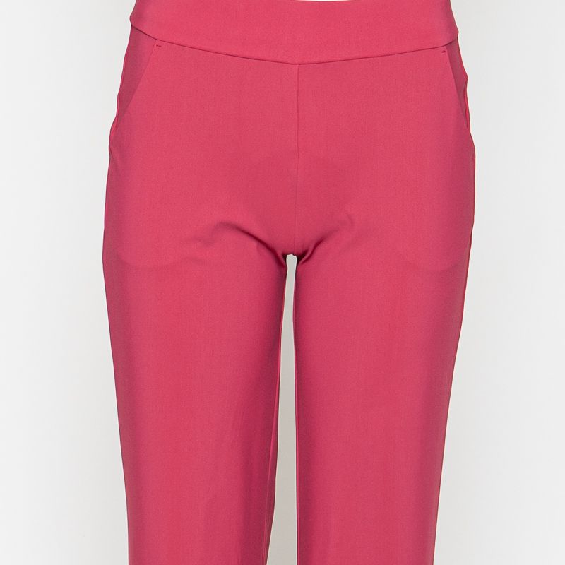 Leila dynamic cherry