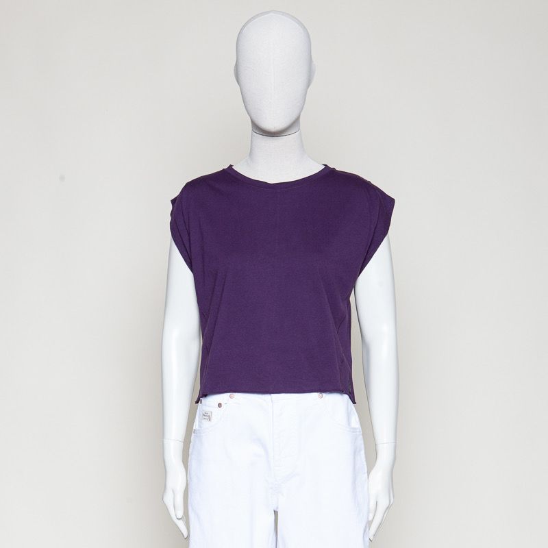 Boxy T-Shirt with Sleeve Detail-currant