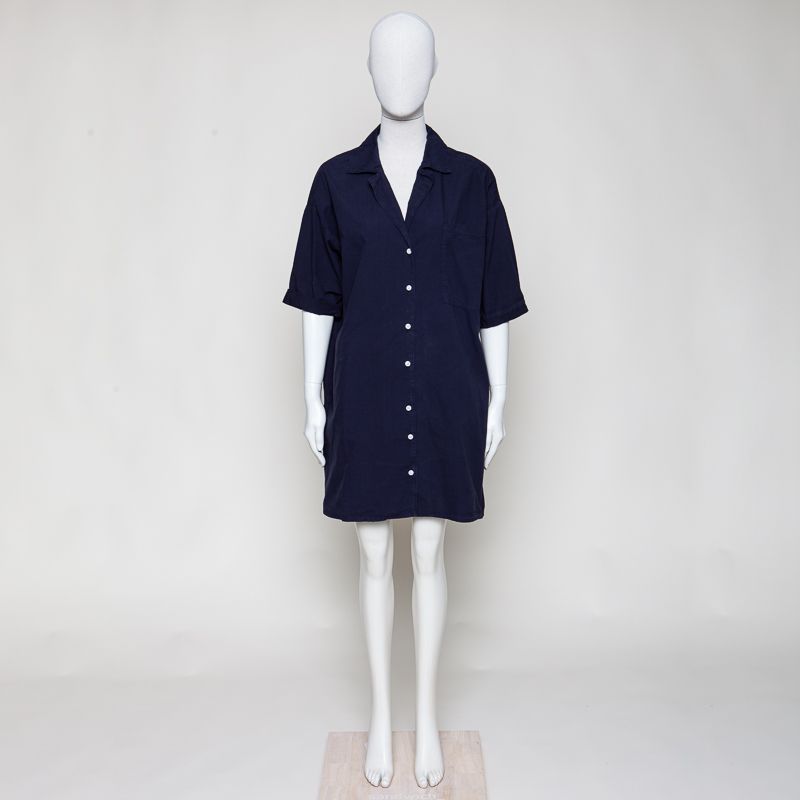 dklblaues Hemdblusenkleid