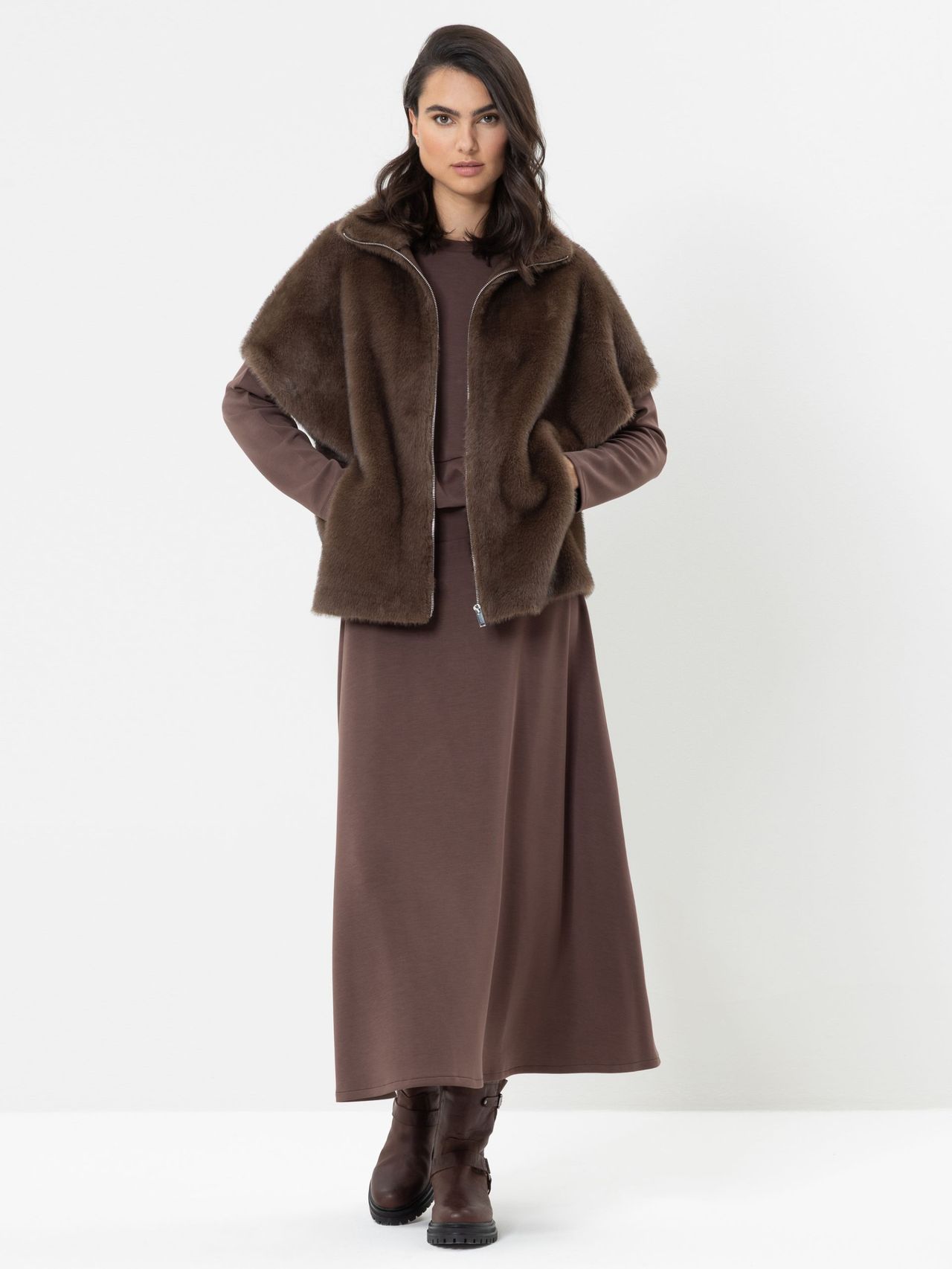 Lieselotta Jacket Vegan Fur saddle