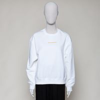 weißes Sweatshirt mit Print auf dem Rücken