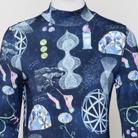 dunkelblaues Longsleeve gemustert