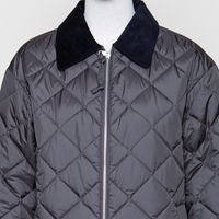 gesteppter Kurzmantel in Pinie