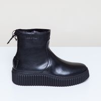 leather working Boot black