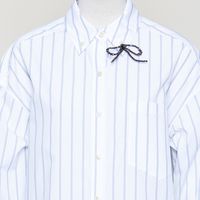 weiss blau gestreifte Bluse