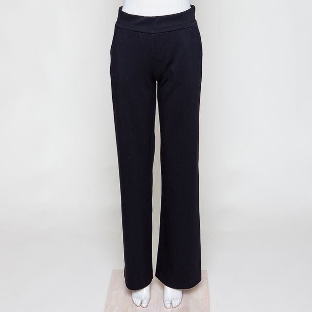 Leila keep warm black