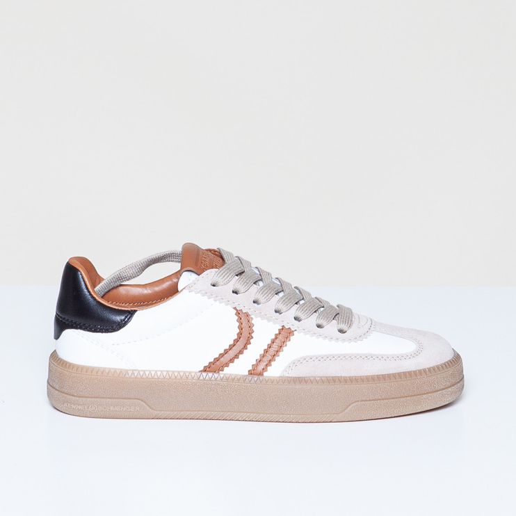 Box Suede butt/blan/cognac/schw