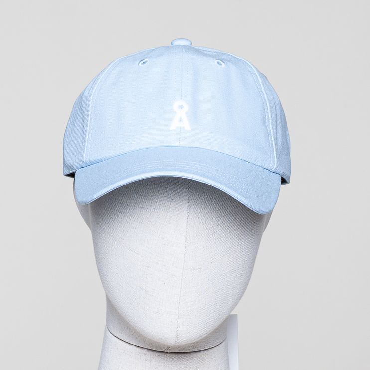 Yenaas Bold blue glow