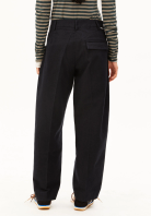 Herringbone Barrel Leg Pant dark steel-black