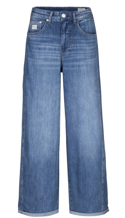 Blau gefärbte, weite Jeans mit leicht ausgefransten Hosenbeinen und fünf Taschen.
