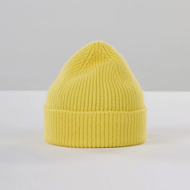 Beanie acid yellow