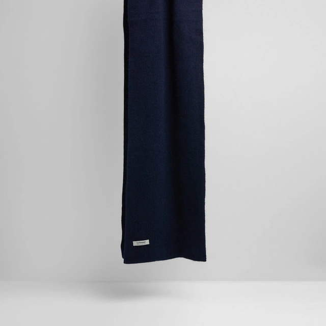 Scarf midnight