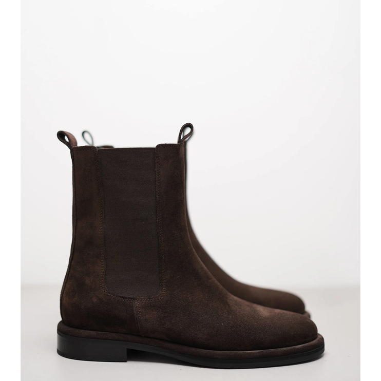Liara Suede pepe